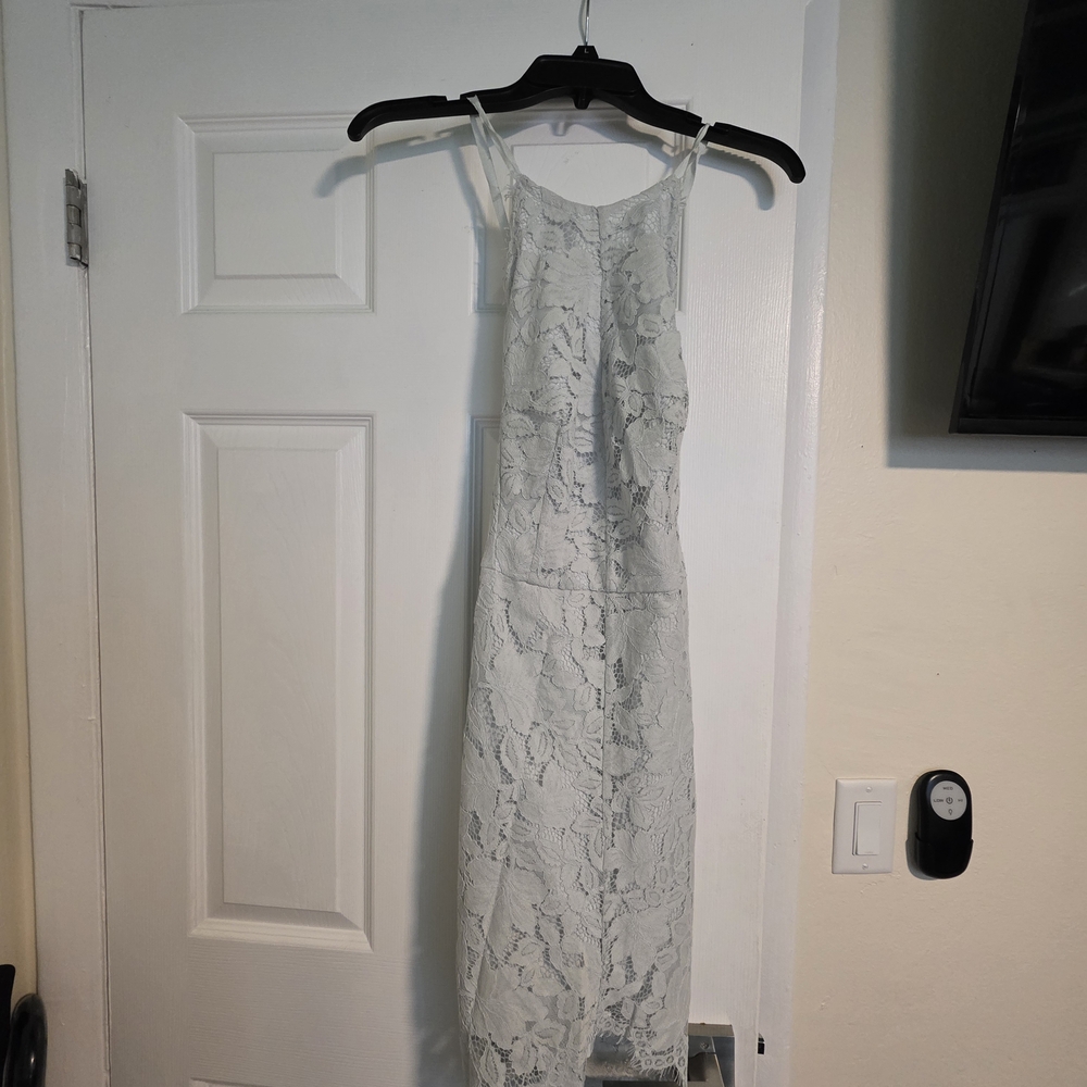 Elegant Lace Midi Dress in White